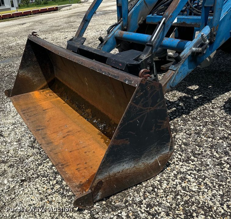 image for item DV5828 1989 Ford Versatile 276 4WD bi-directional tractor