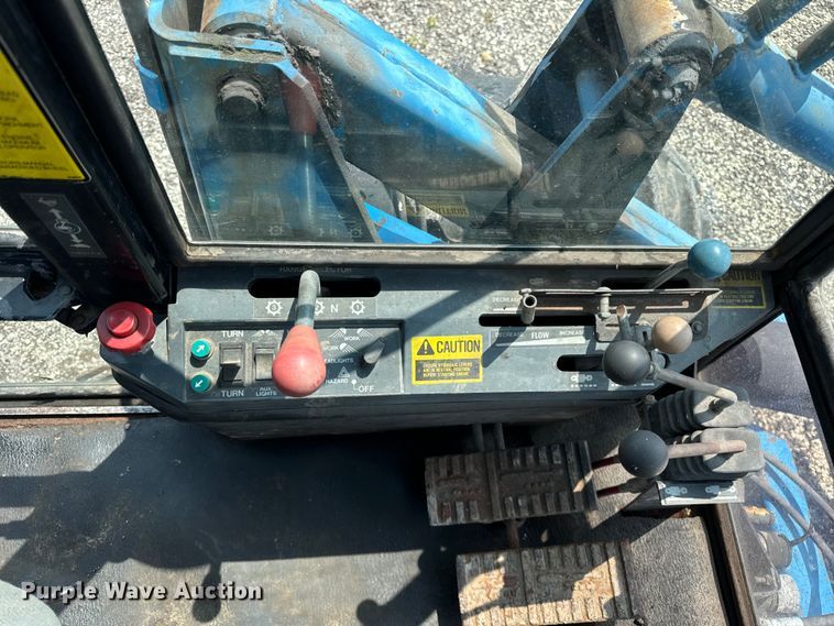 image for item DV5828 1989 Ford Versatile 276 4WD bi-directional tractor