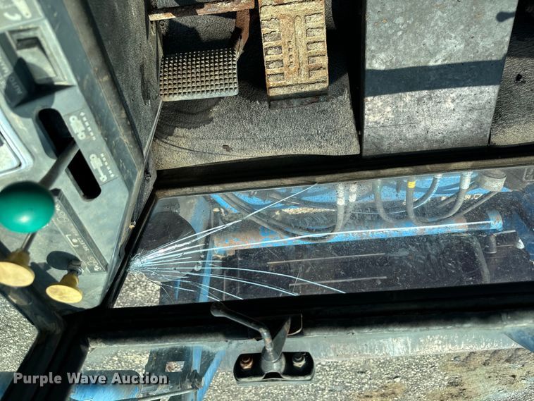 image for item DV5828 1989 Ford Versatile 276 4WD bi-directional tractor