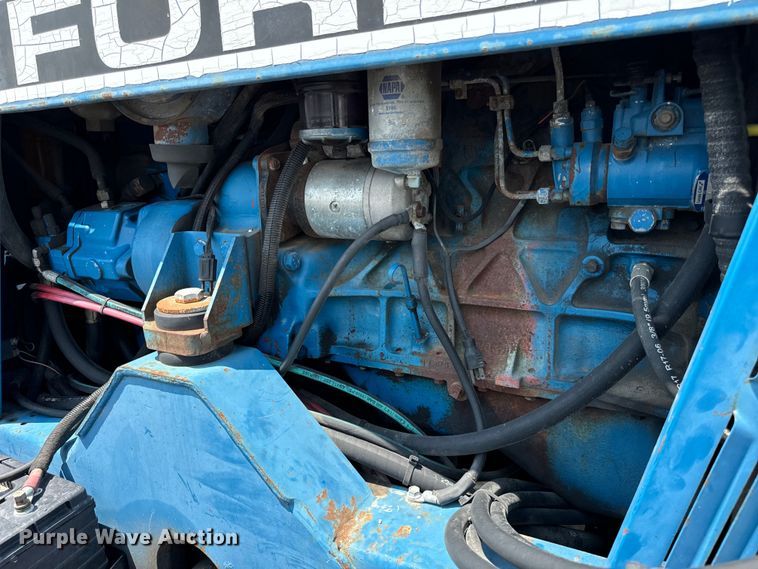 image for item DV5828 1989 Ford Versatile 276 4WD bi-directional tractor
