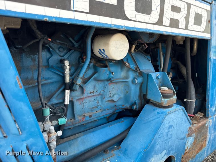 image for item DV5828 1989 Ford Versatile 276 4WD bi-directional tractor
