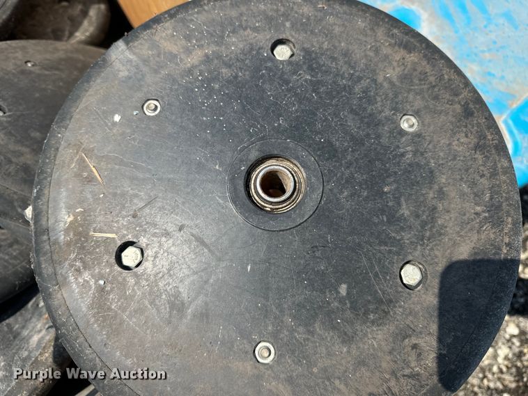 image for item DV5829 Kinze 2500 planter parts 