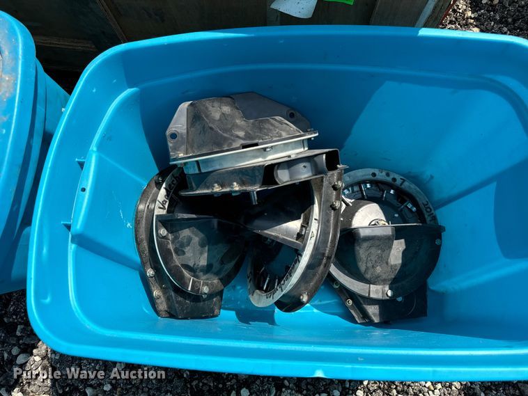 image for item DV5829 Kinze 2500 planter parts 