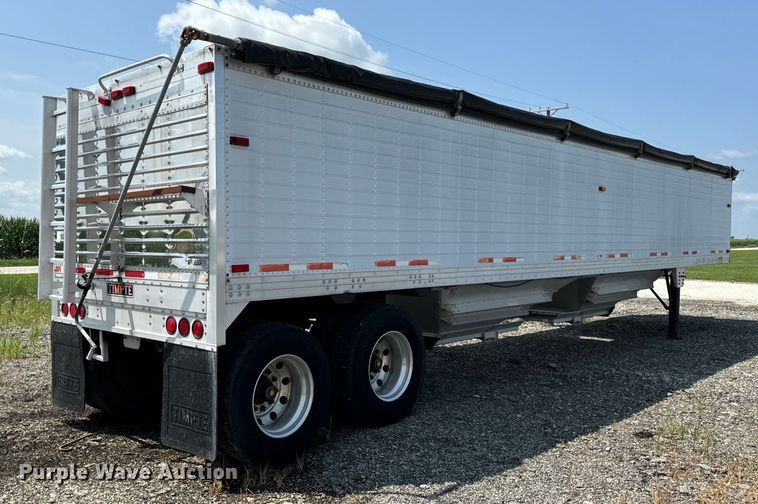 image for item DV5832 2000 Timpte  grain trailer