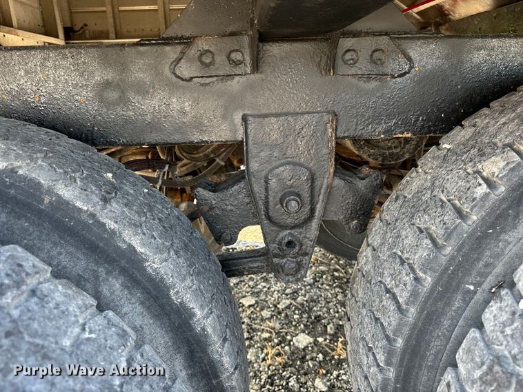 image for item DV5832 2000 Timpte  grain trailer