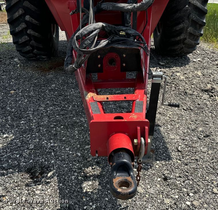 image for item DV5833 Brent  882 grain cart