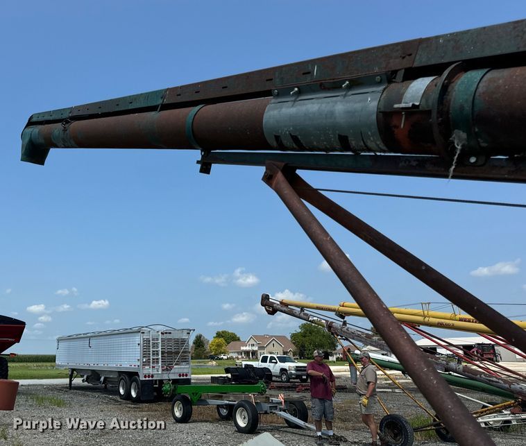 image for item DV5836 Auger