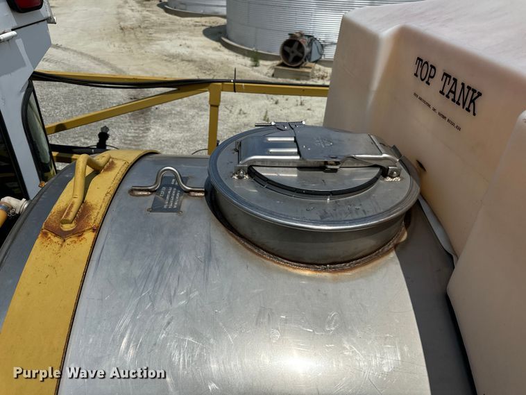 image for item DV5837 AG Chem  Terra Gator 1603T applicator