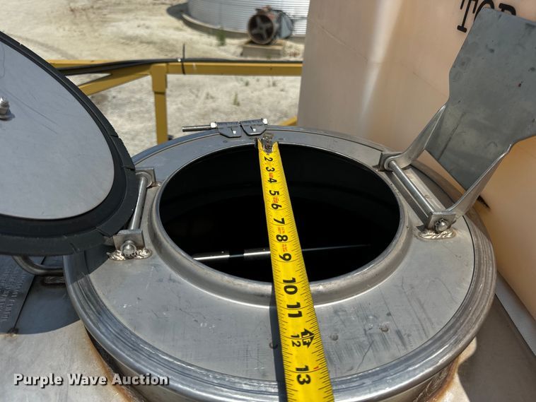 image for item DV5837 AG Chem  Terra Gator 1603T applicator