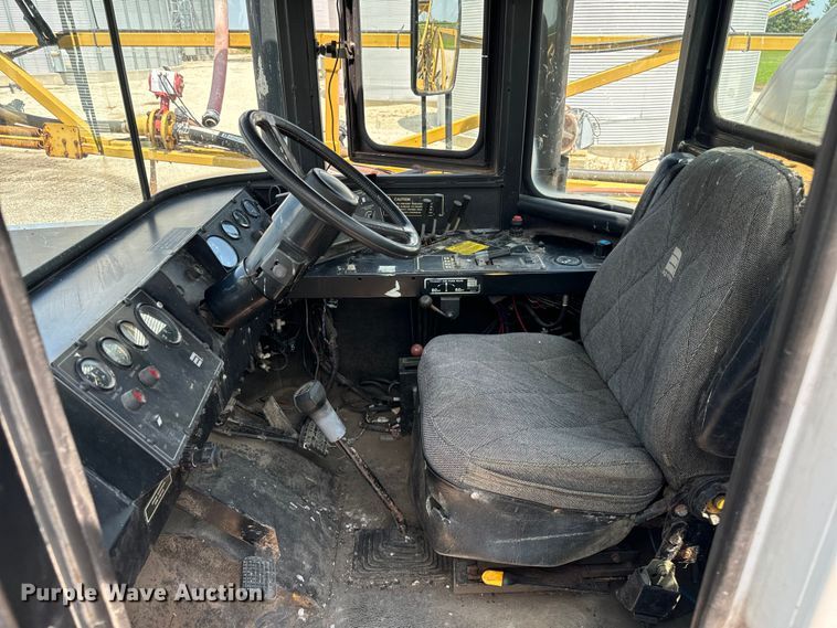 image for item DV5837 AG Chem  Terra Gator 1603T applicator