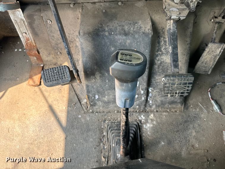 image for item DV5837 AG Chem  Terra Gator 1603T applicator