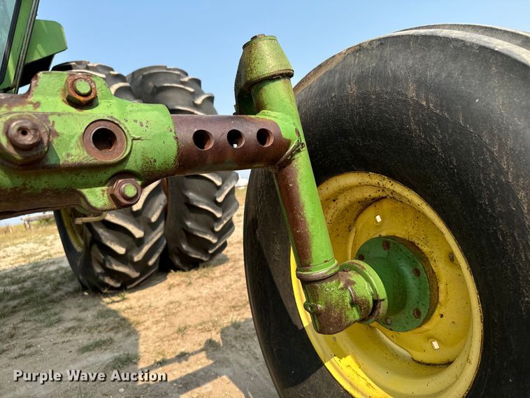 image for item DX3478 1972 John Deere 4320 tractor