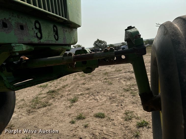 image for item DX3478 1972 John Deere 4320 tractor