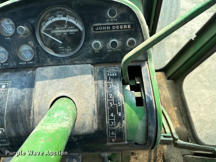 image for item DX3478 1972 John Deere 4320 tractor