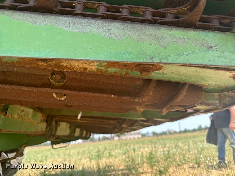 image for item DX3522 1980 John Deere  7720 combine