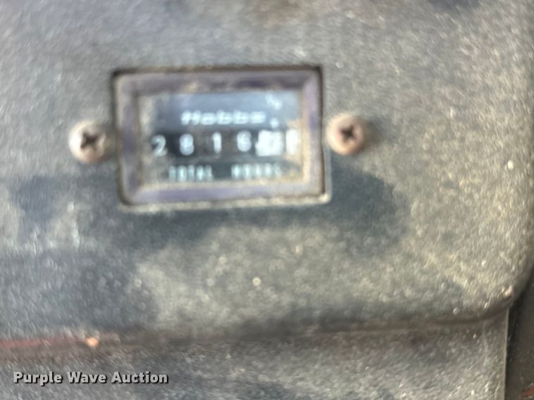 image for item DX3522 1980 John Deere  7720 combine