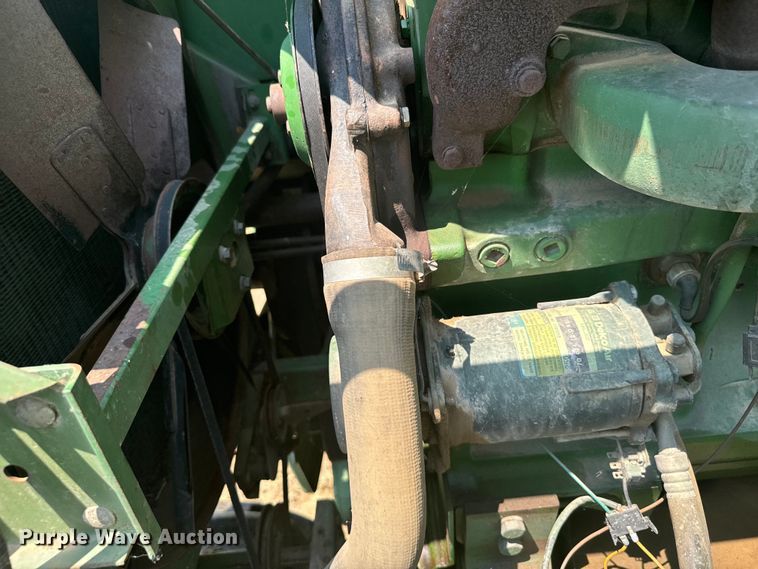 image for item DX3522 1980 John Deere  7720 combine