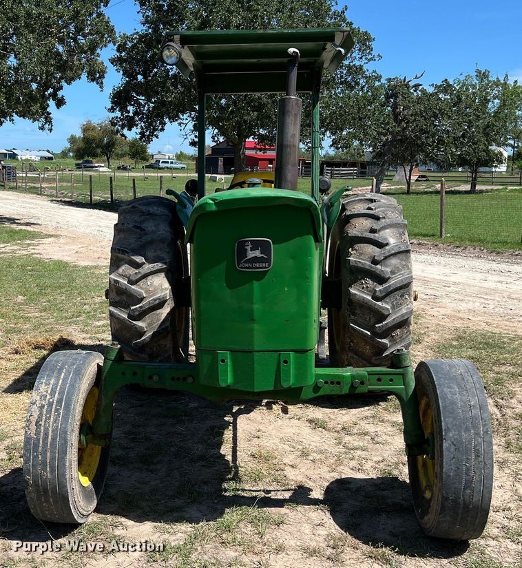 image for item EJ2860 1975 John Deere  2030 tractor