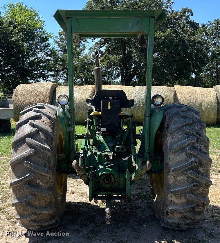 image for item EJ2860 1975 John Deere  2030 tractor