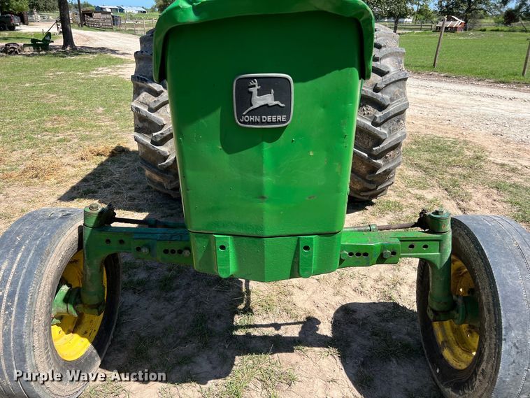 image for item EJ2860 1975 John Deere  2030 tractor