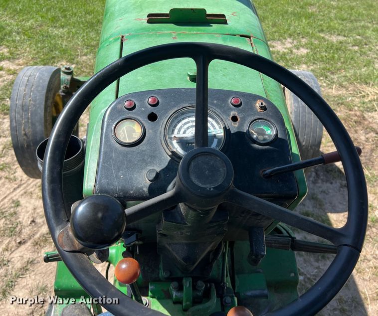 image for item EJ2860 1975 John Deere  2030 tractor