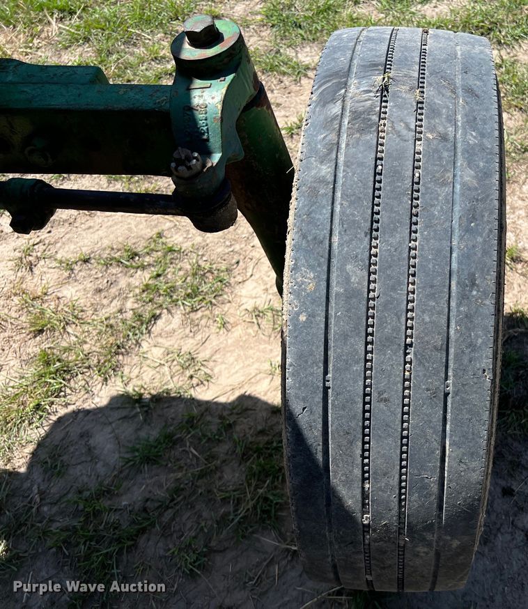 image for item EJ2860 1975 John Deere  2030 tractor