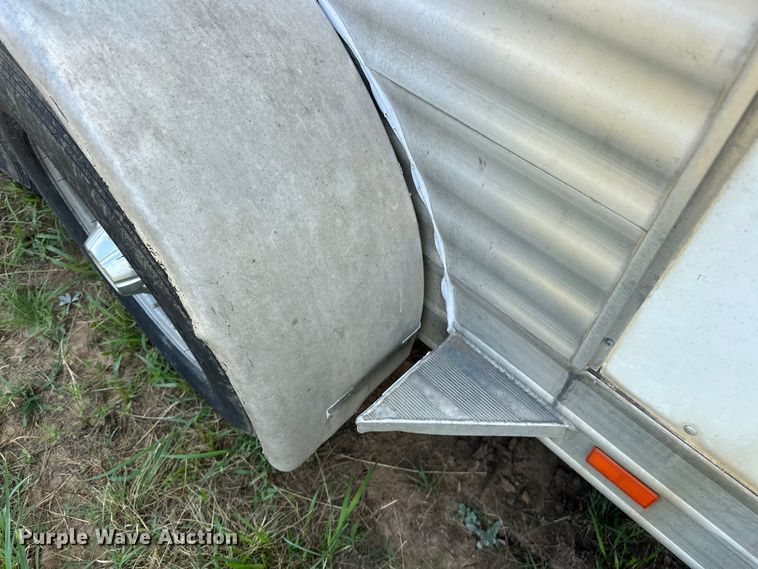 image for item EJ4442 2016 Lakota  C311 Charger Edition  horse trailer