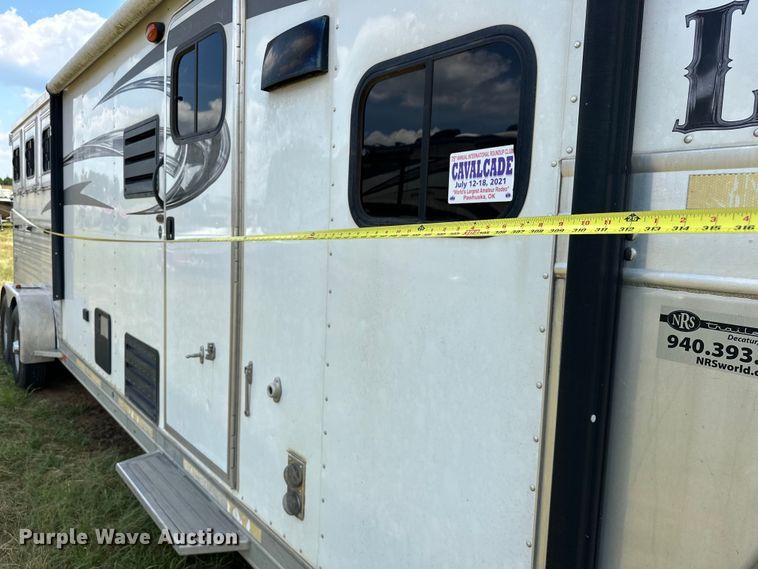 image for item EJ4442 2016 Lakota  C311 Charger Edition  horse trailer