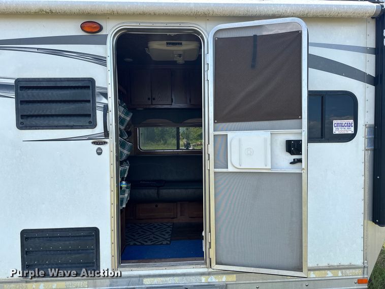 image for item EJ4442 2016 Lakota  C311 Charger Edition  horse trailer