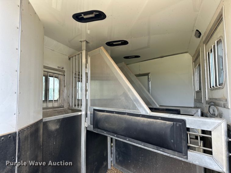 image for item EJ4442 2016 Lakota  C311 Charger Edition  horse trailer