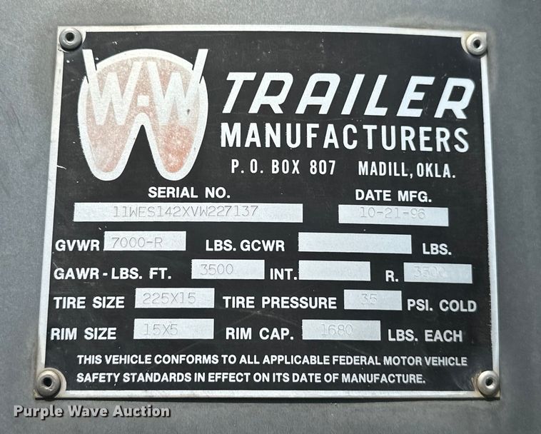 image for item EJ4446 1997 W-W livestock trailer