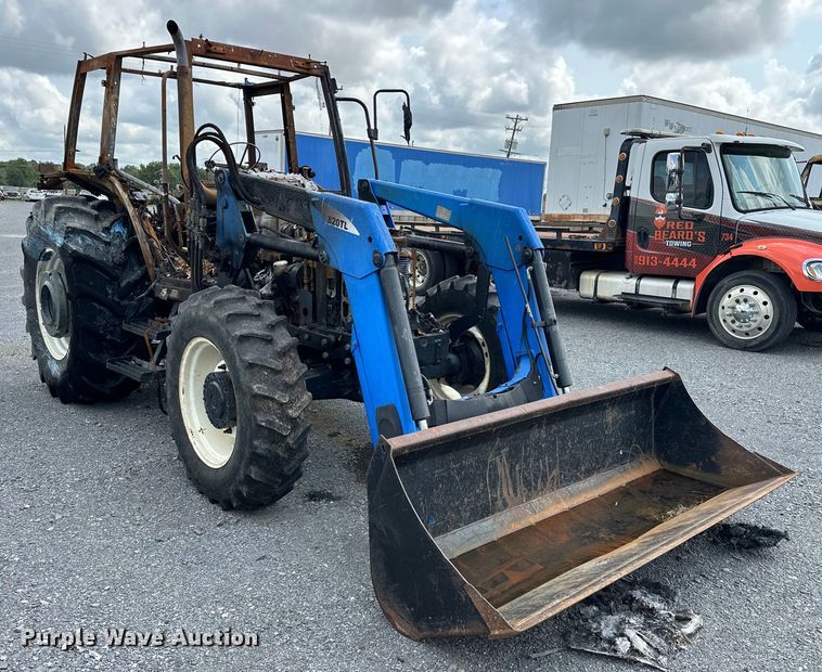 image for item EJ4466 2010 New Holland  T5050 MFWD tractor