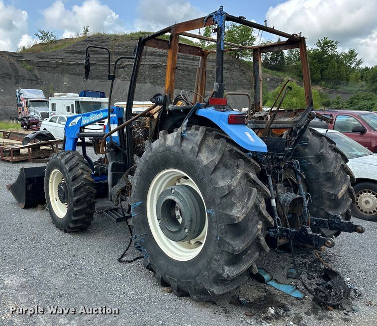 image for item EJ4466 2010 New Holland  T5050 MFWD tractor