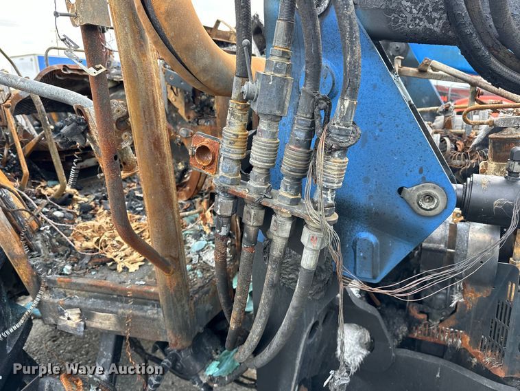 image for item EJ4466 2010 New Holland  T5050 MFWD tractor