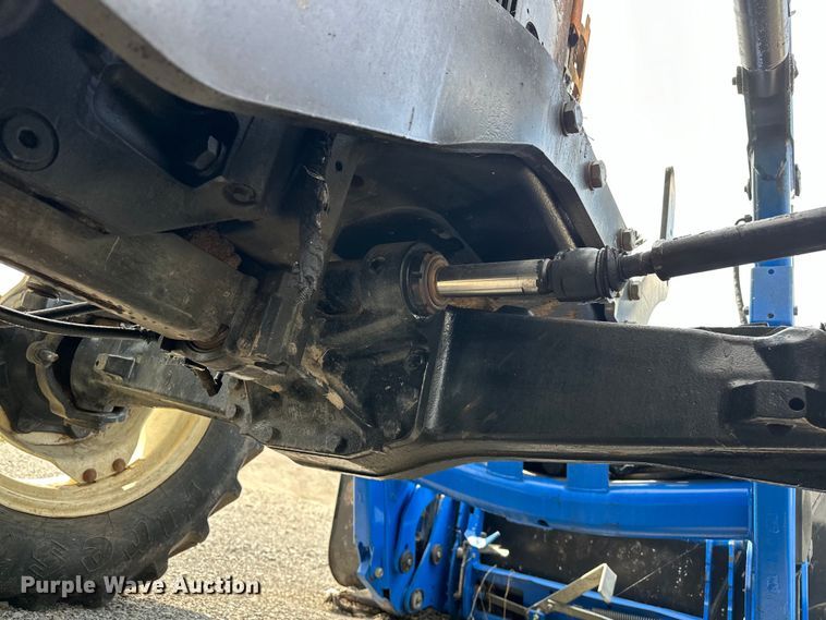 image for item EJ4466 2010 New Holland  T5050 MFWD tractor