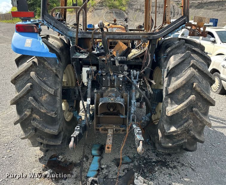 image for item EJ4466 2010 New Holland  T5050 MFWD tractor