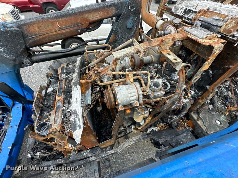 image for item EJ4466 2010 New Holland  T5050 MFWD tractor