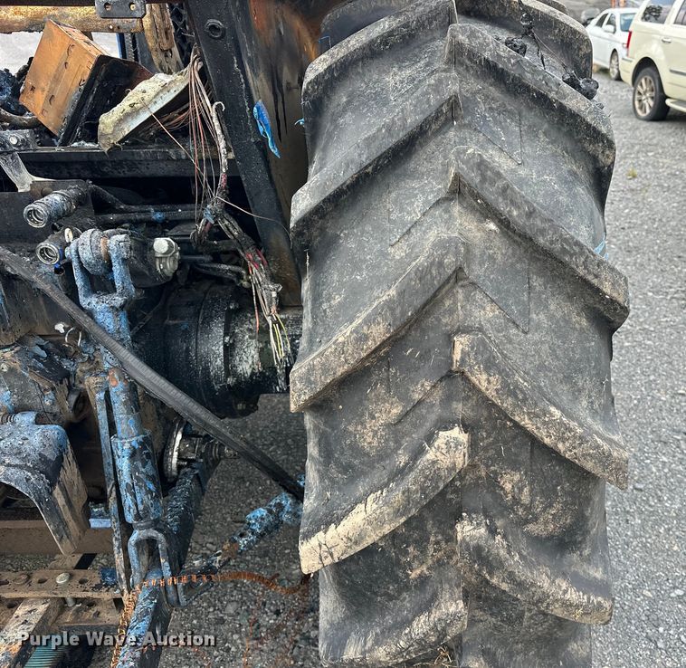 image for item EJ4466 2010 New Holland  T5050 MFWD tractor