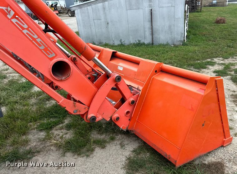 image for item EJ6396 Kubota  M126X MFWD tractor