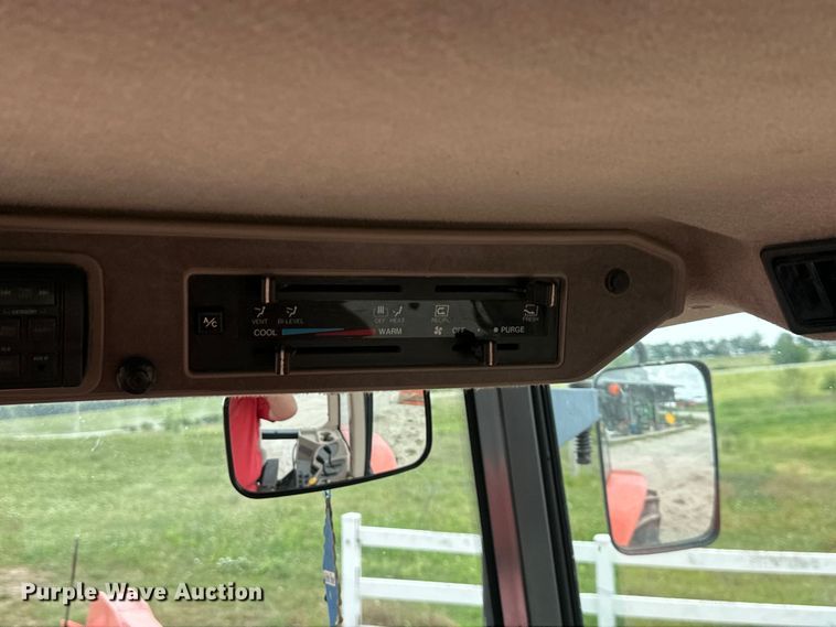 image for item EJ6396 Kubota  M126X MFWD tractor