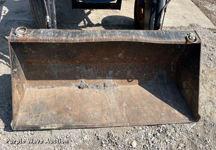 image for item EK8879 1972 Ford 3000 tractor