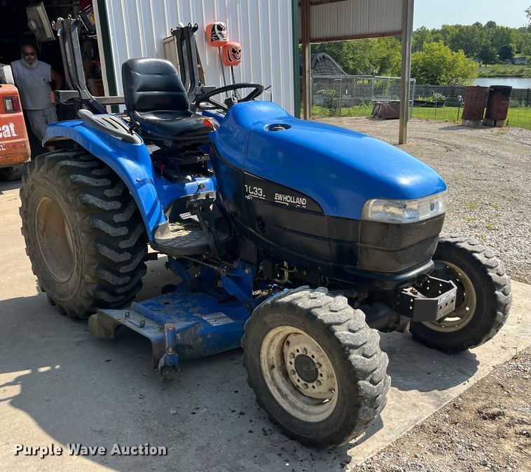 image for item EK8880 New Holland TC33D HST tractor