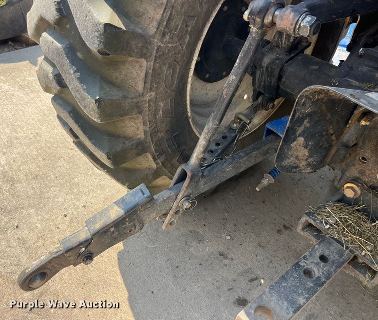 image for item EK8880 New Holland TC33D HST tractor