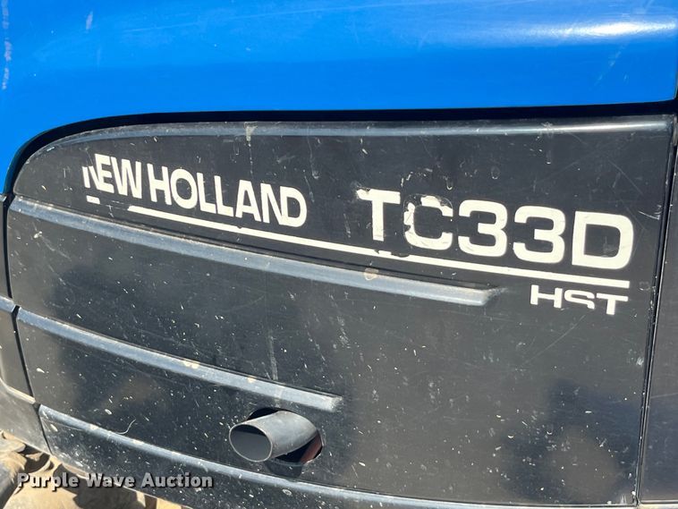 image for item EK8880 New Holland TC33D HST tractor