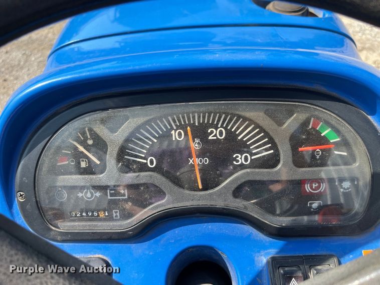 image for item EK8880 New Holland TC33D HST tractor