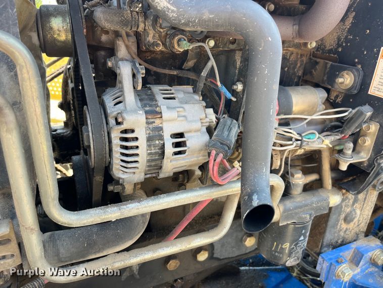 image for item EK8880 New Holland TC33D HST tractor