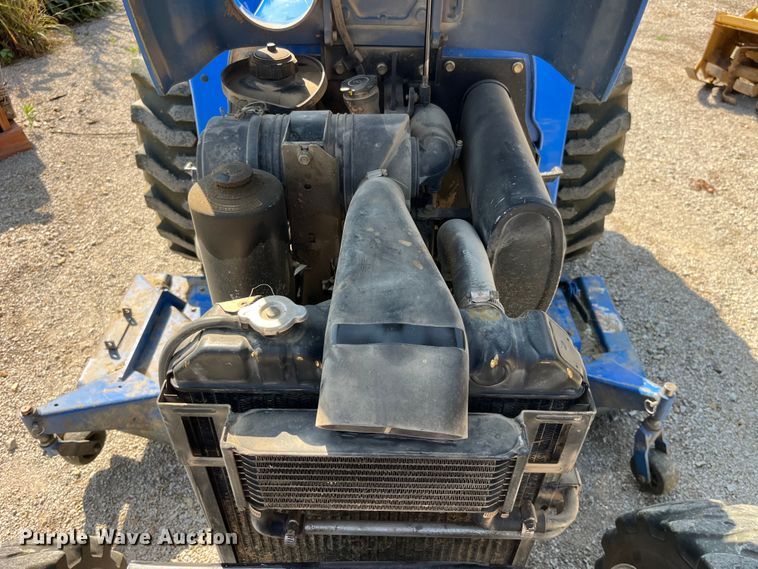 image for item EK8880 New Holland TC33D HST tractor