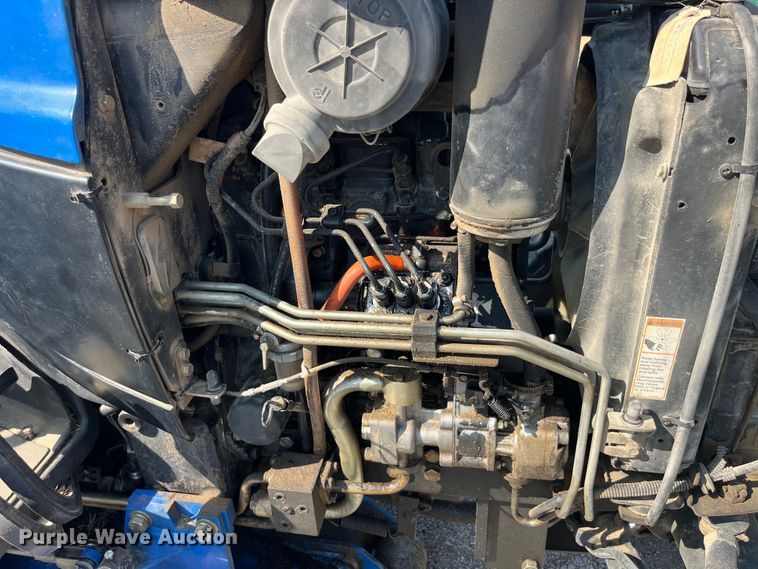 image for item EK8880 New Holland TC33D HST tractor