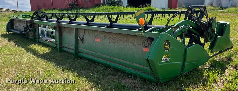image for item EK8892 2011 John Deere 635F HydraFlex flex head