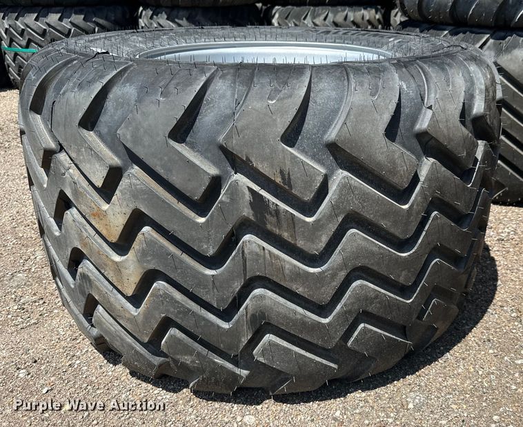 image for item MU9877 Approximately 43 Alliance 620/40R22.5 tires and wheels